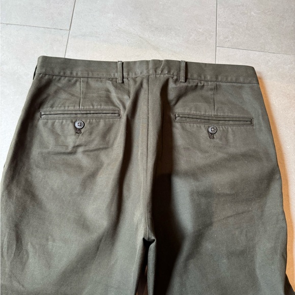 Club Monaco Slim Fit Dark Olive Connor Chino Sz 32/32 - Picture 11 of 11